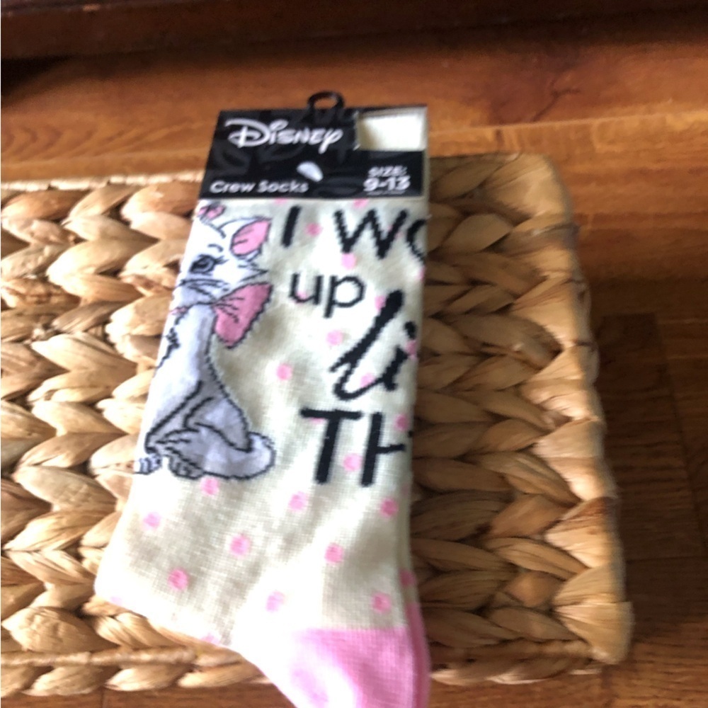Disney The Aristocats: Marie “I wake up like this” crew socks
